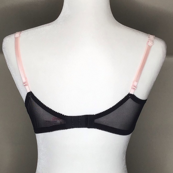 Victoria’s Secret Bra 36B - Picture 3 of 9